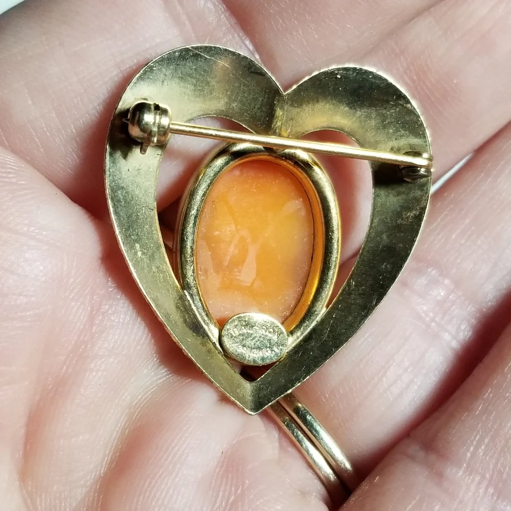 Vintage cameo brooch heart Bal-Ron 1/20 12k G.F. gold filled shell balron